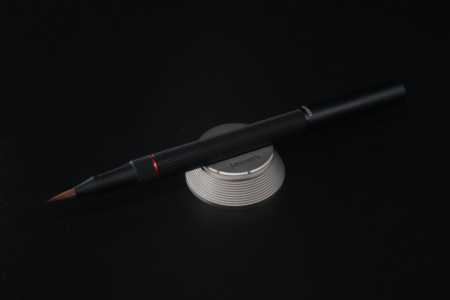 Stealthread Fountain Brush Pen